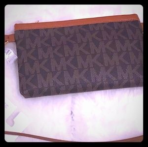 Michael Kors fanny belt